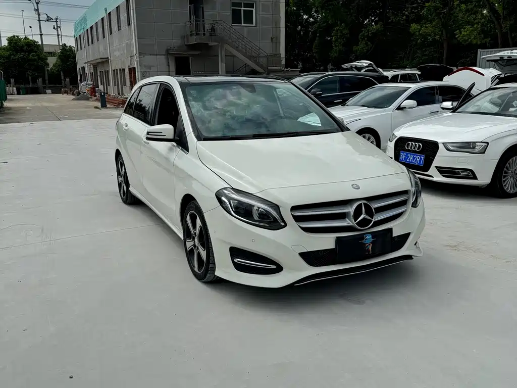 Mercedes-Benz B-Class — миниатюра 3