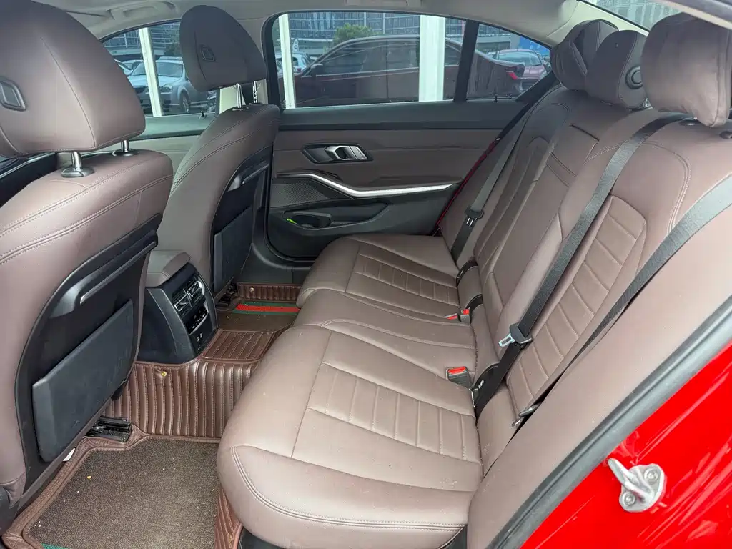 BMW 3 Series — миниатюра 10