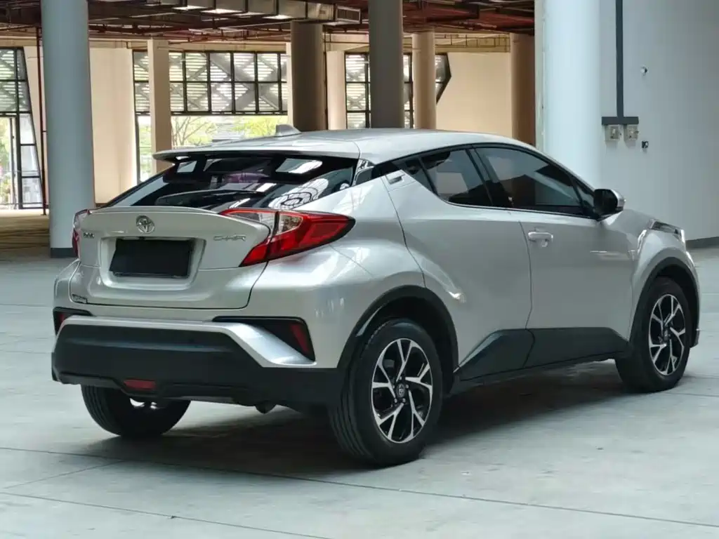 TOYOTA C HR