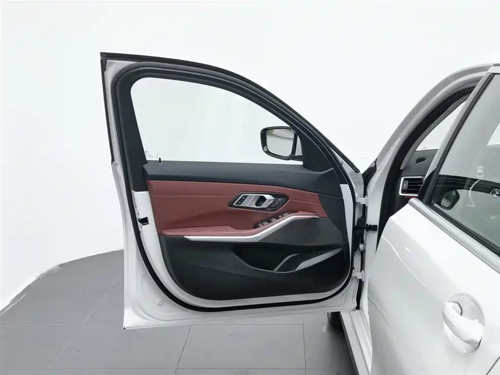BMW i3 2024 eDrive 35 L