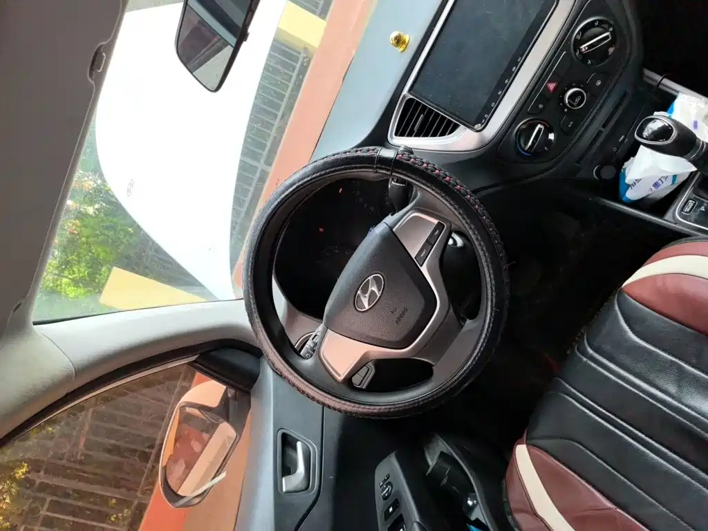 Hyundai Verna — миниатюра 11