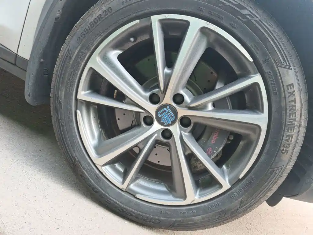 BYD Tang New Energy — миниатюра 8