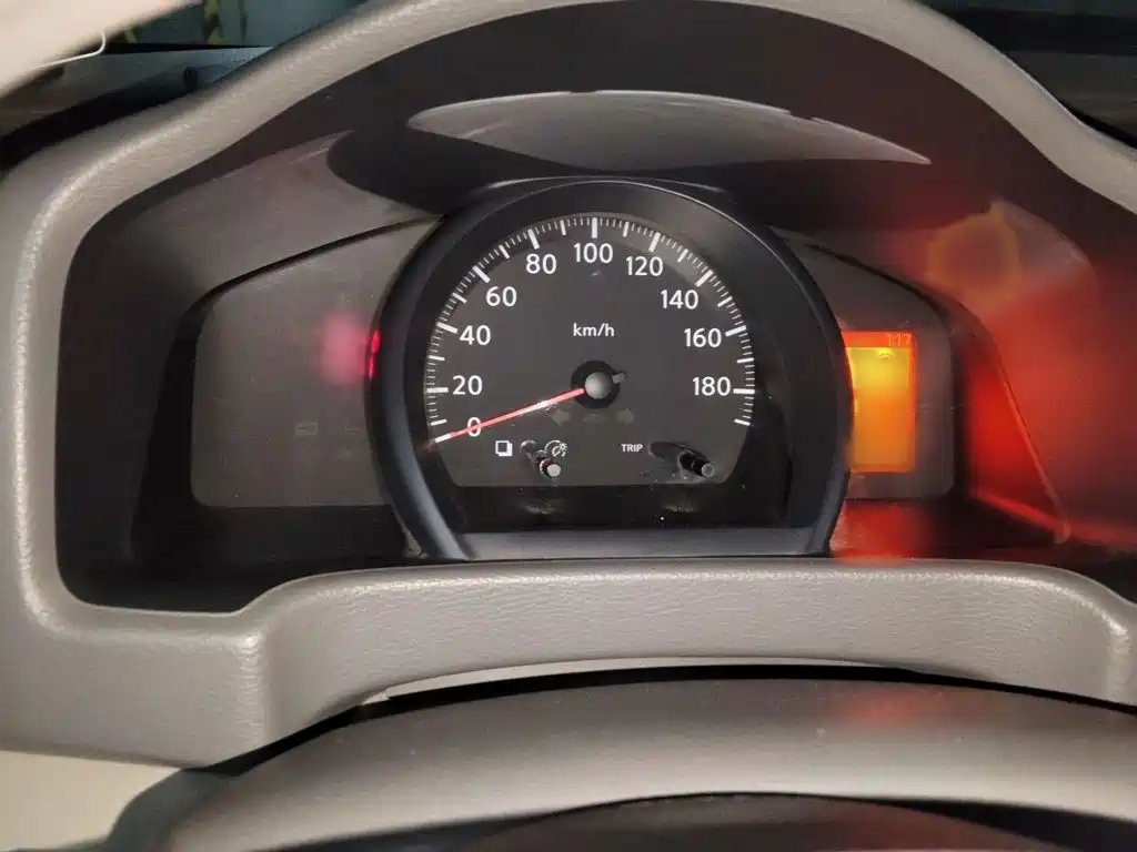 Nissan NV200 — миниатюра 4
