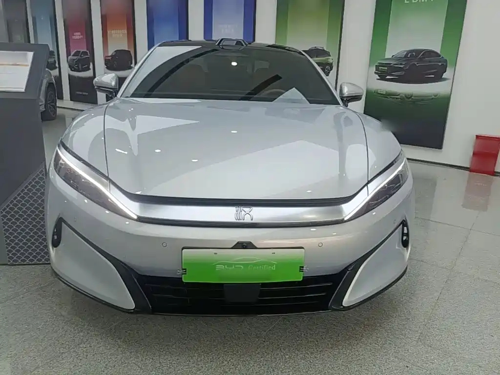 BYD Han L 2025 EV Flagship