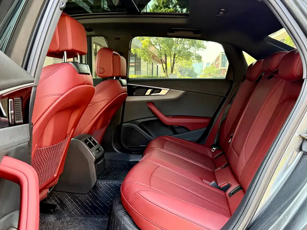 Audi A4L — миниатюра 18
