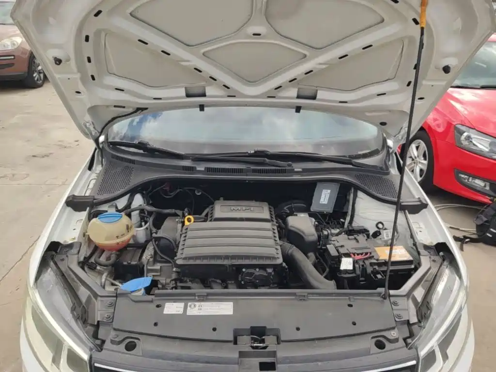 Volkswagen Santana — миниатюра 20