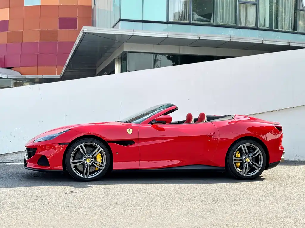 Ferrari Portofino — миниатюра 3
