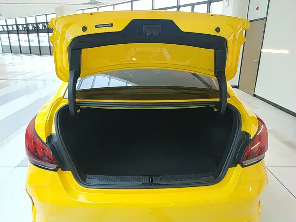 MG MG5 — миниатюра 19