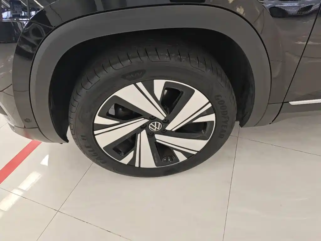 Volkswagen Teramont — миниатюра 23