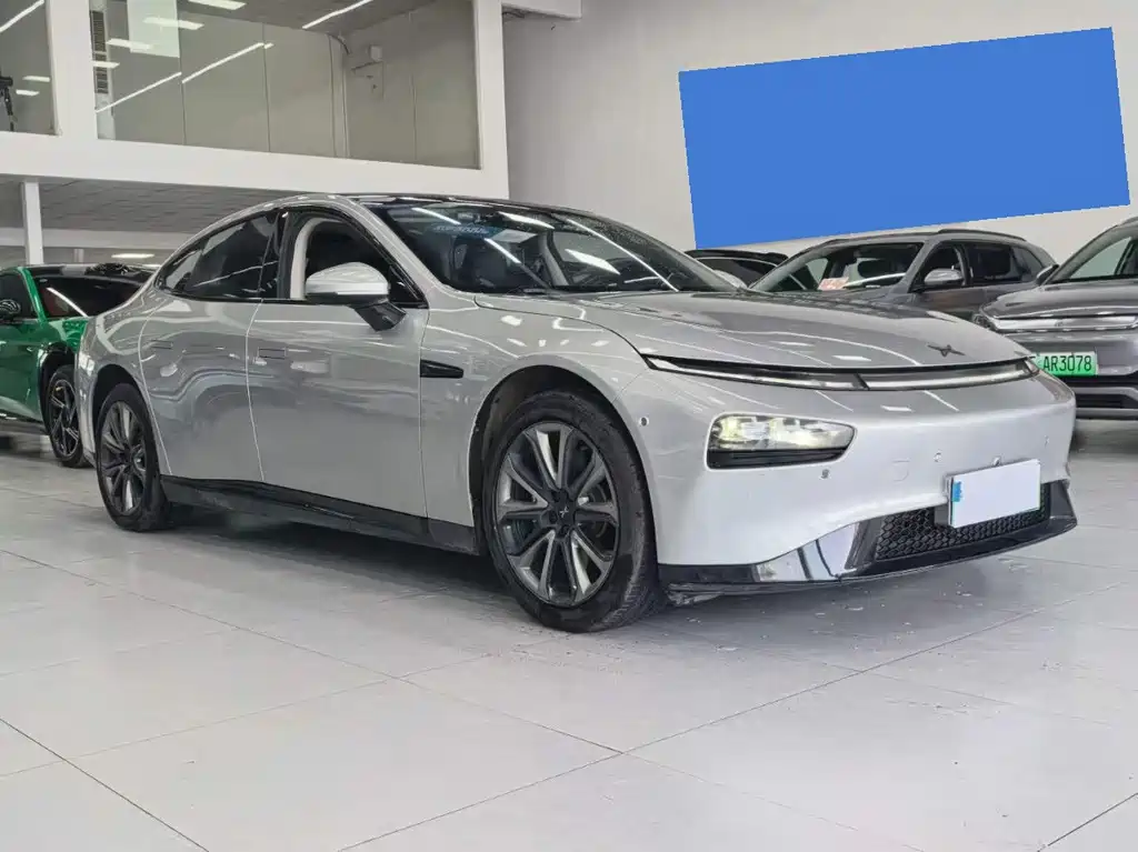 XPeng P7 — миниатюра 3