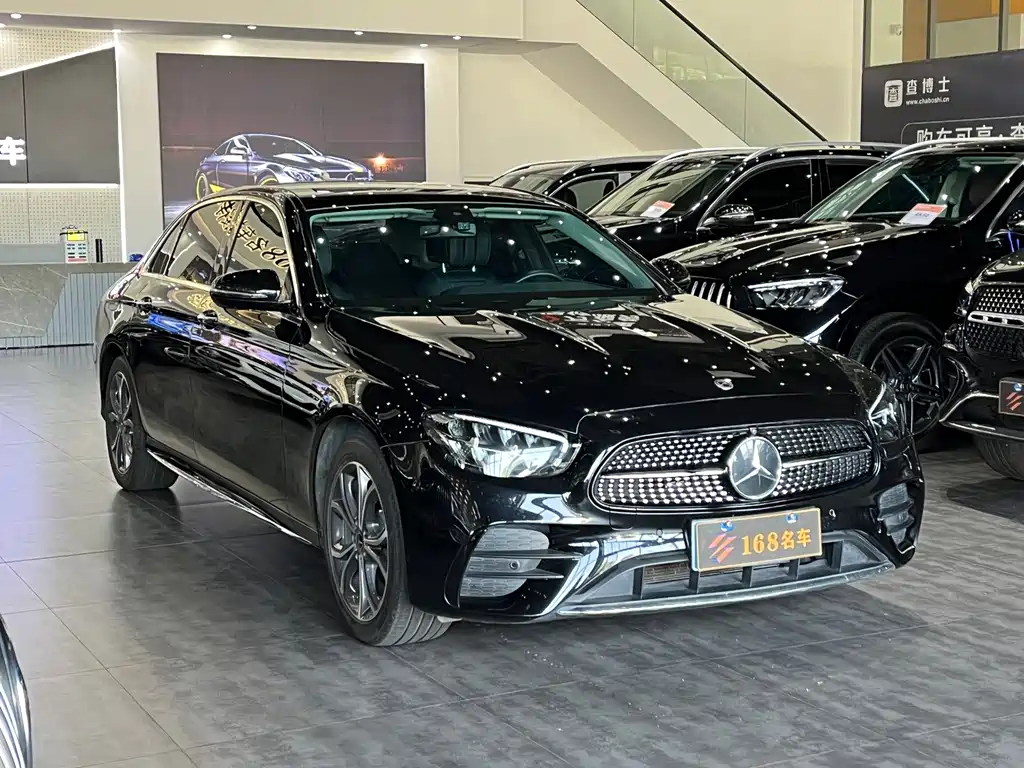 Mercedes-Benz E-Class — миниатюра 3