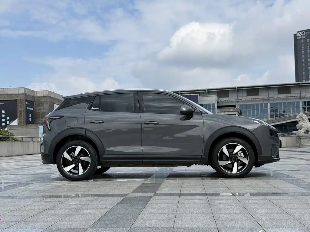 Lynk & Co 06 EM-P — миниатюра 4