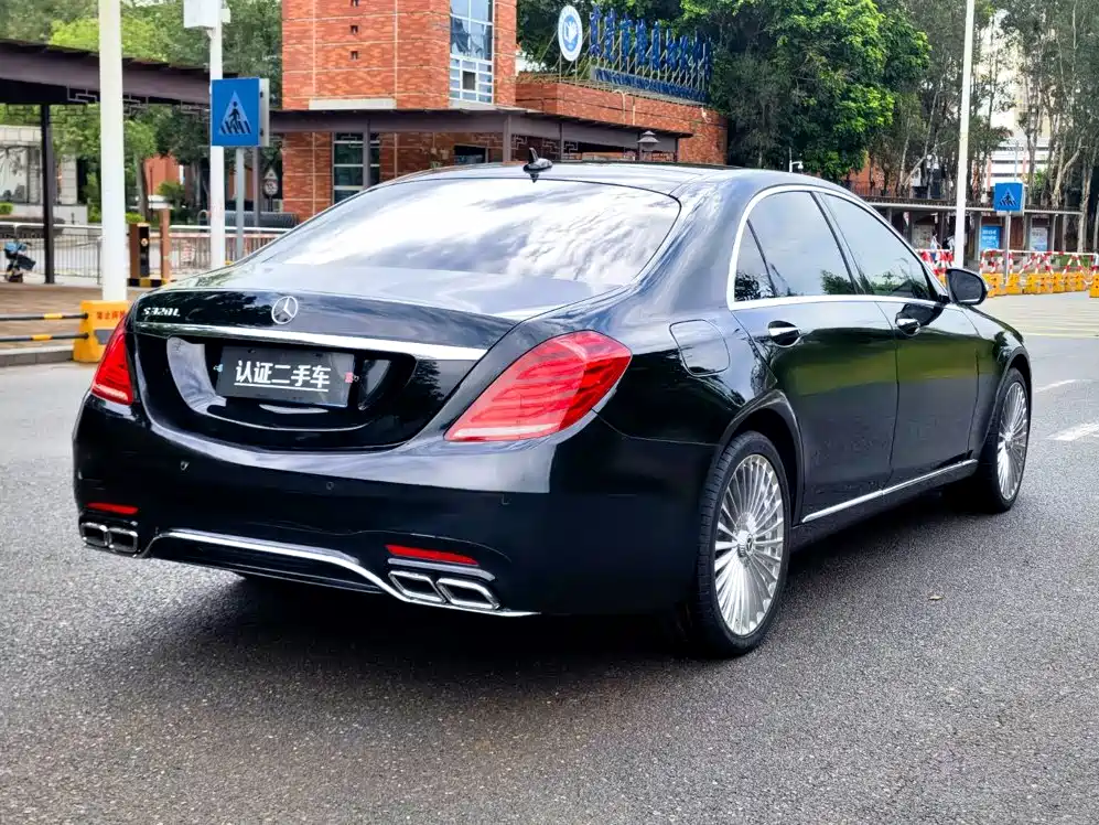Mercedes-Benz S-Class — миниатюра 14