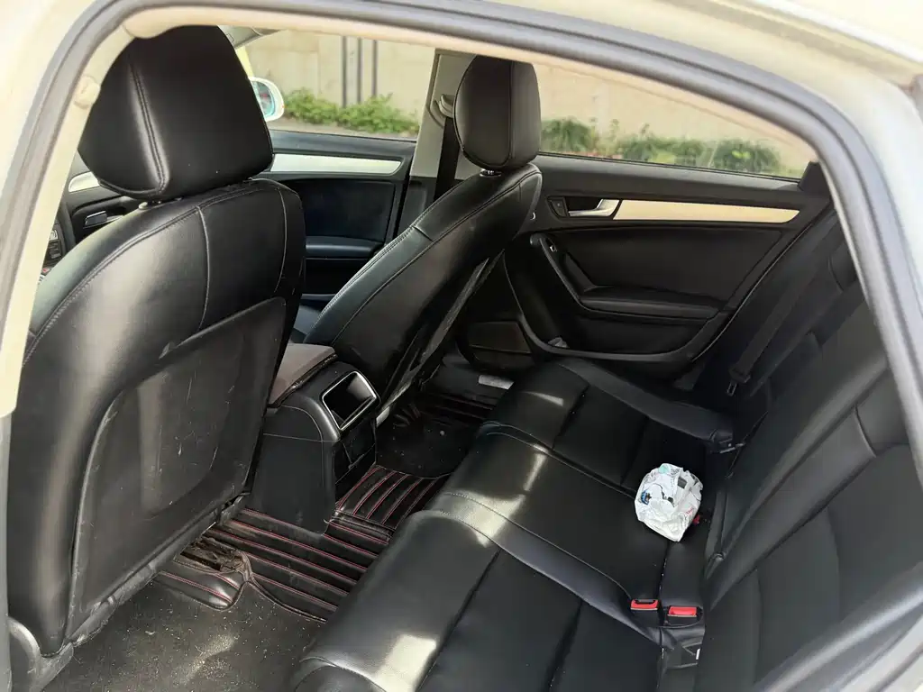 Audi A4L — миниатюра 11