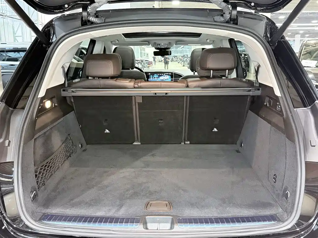 Mercedes-Benz GLE (Import) — миниатюра 16