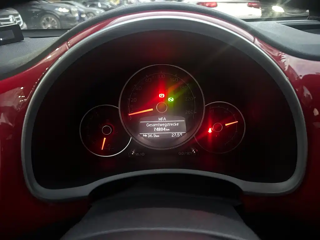 Volkswagen Beetle — миниатюра 9