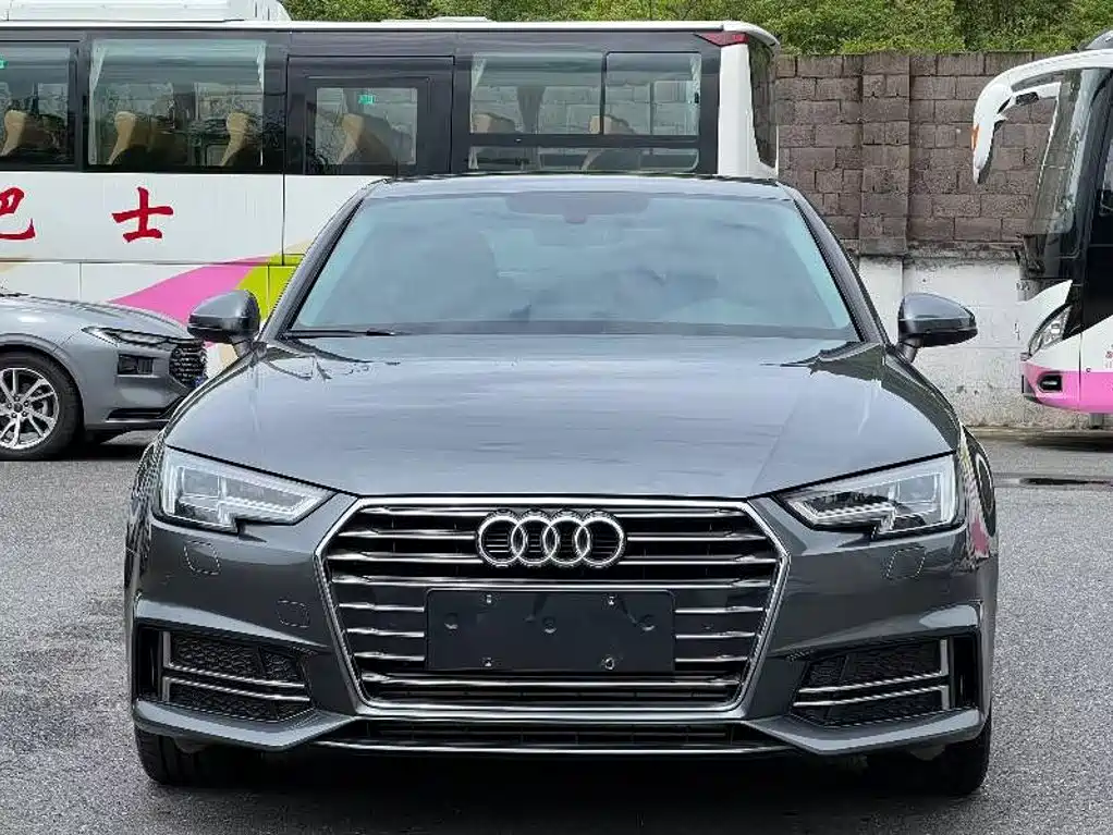 Audi A4L — миниатюра 2