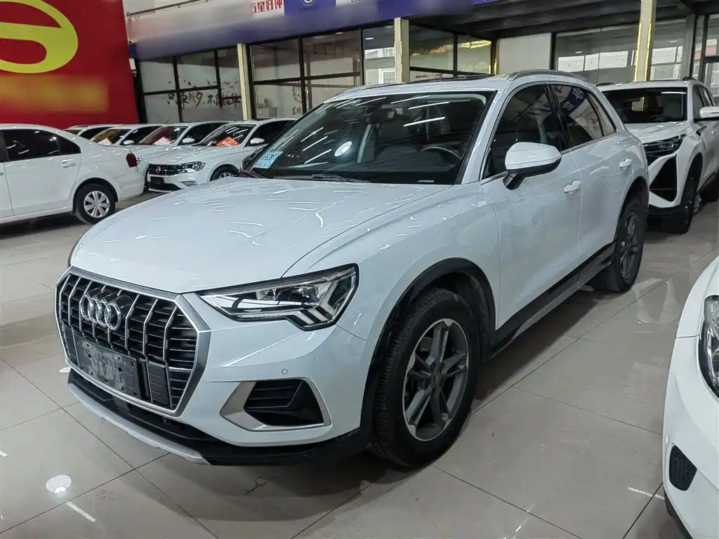 Audi Q3 2021