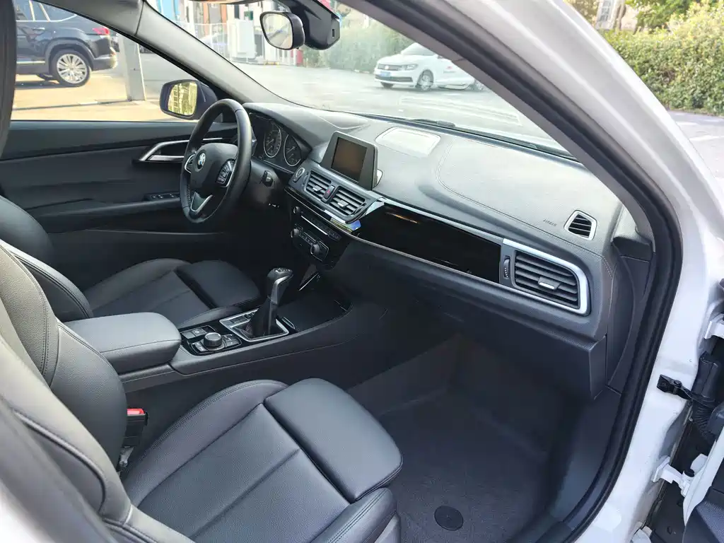 BMW 1 Series — миниатюра 23