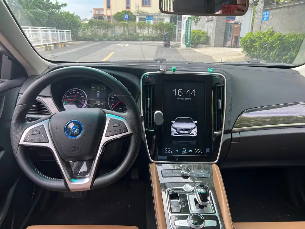 BYD Qin NEV — миниатюра 18