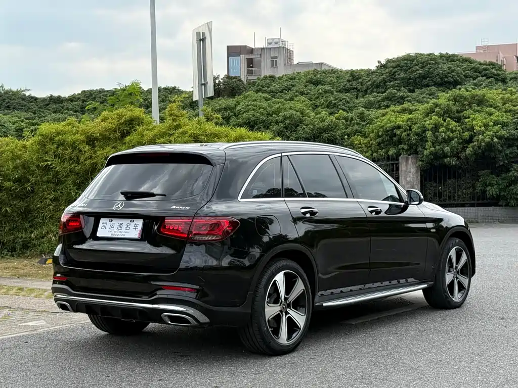 Mercedes-Benz GLC — миниатюра 11