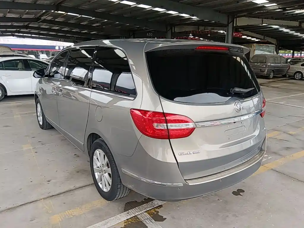 Buick GL8 2018 28T Luxury VI
