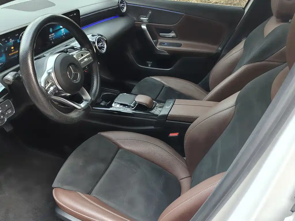 MERCEDES-BENZ A CLASS