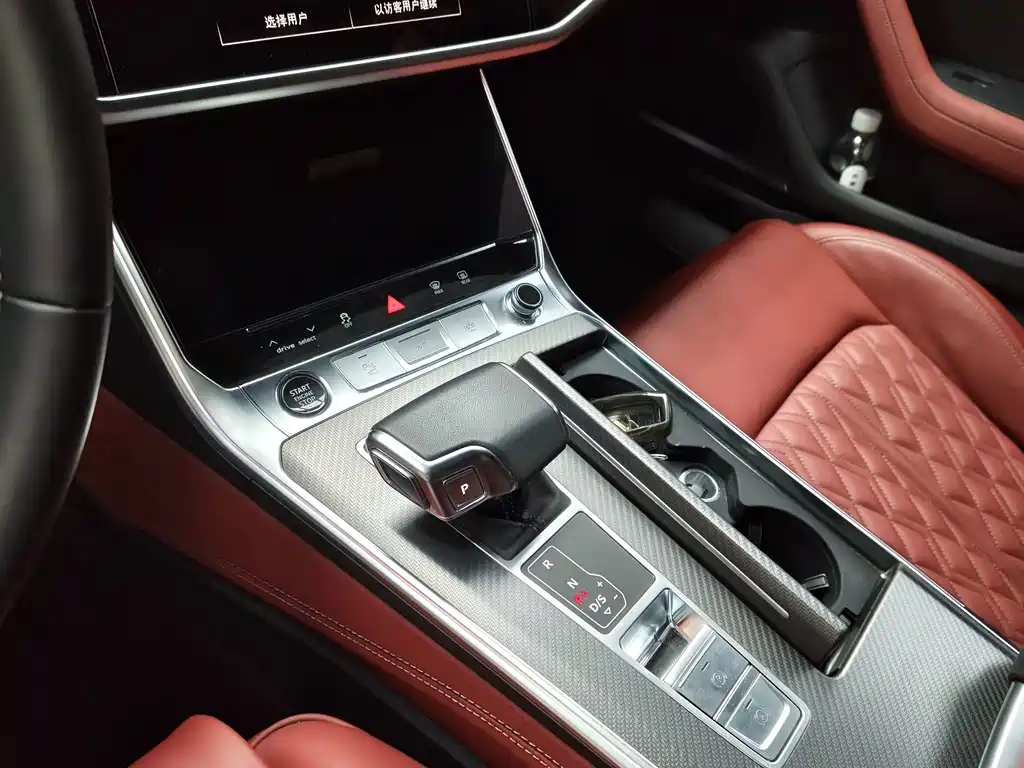 Audi A7L — миниатюра 11