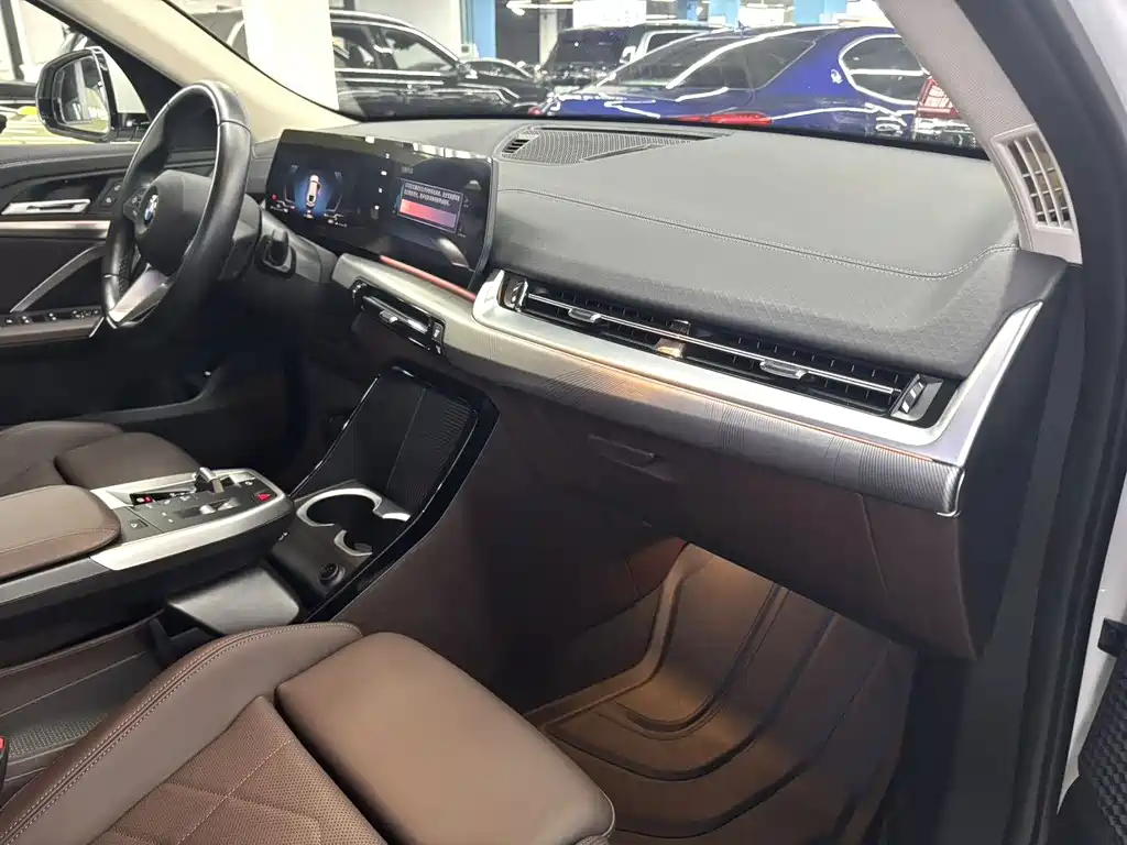 BMW X2 (Import) — миниатюра 5