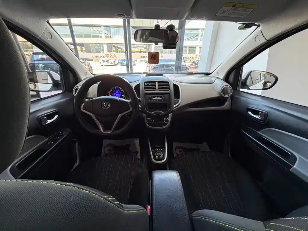 Changan Benben E-Star — миниатюра 12