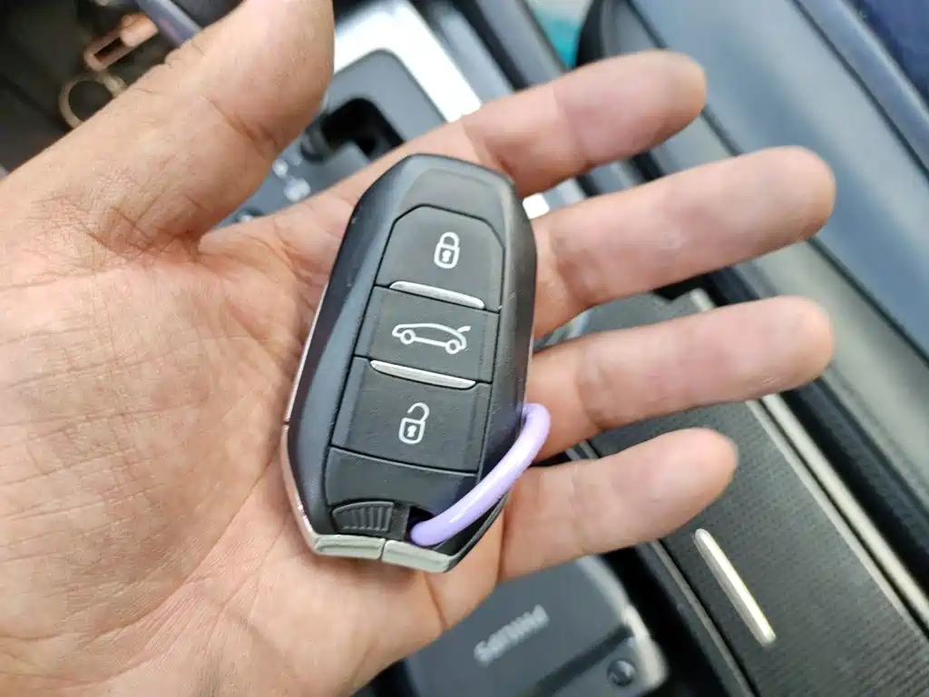 Citroen C4L — миниатюра 12