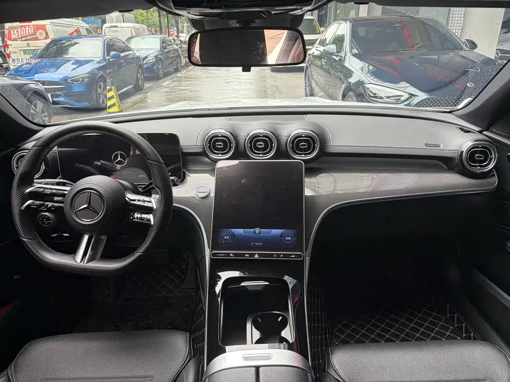 Mercedes-Benz C-Class — миниатюра 5