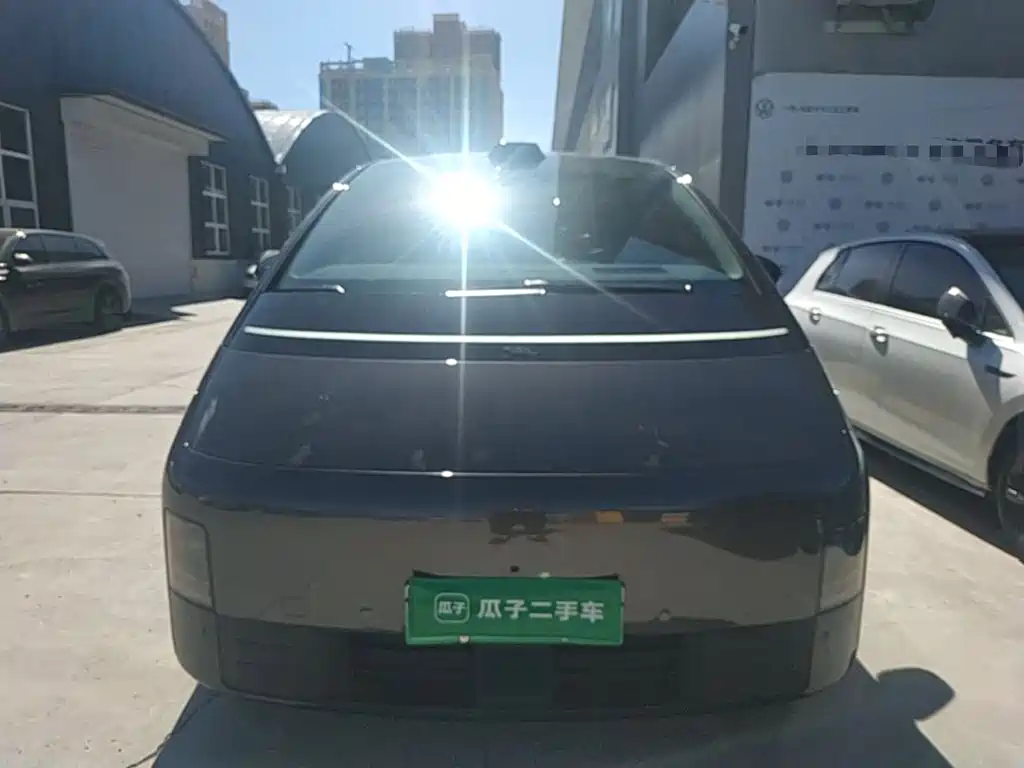 Li Auto Li MEGA — миниатюра 3