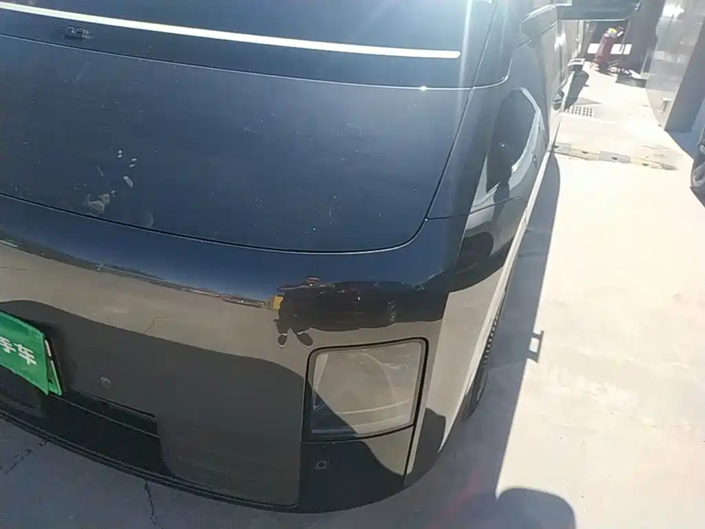 Li Auto Li MEGA — миниатюра 18