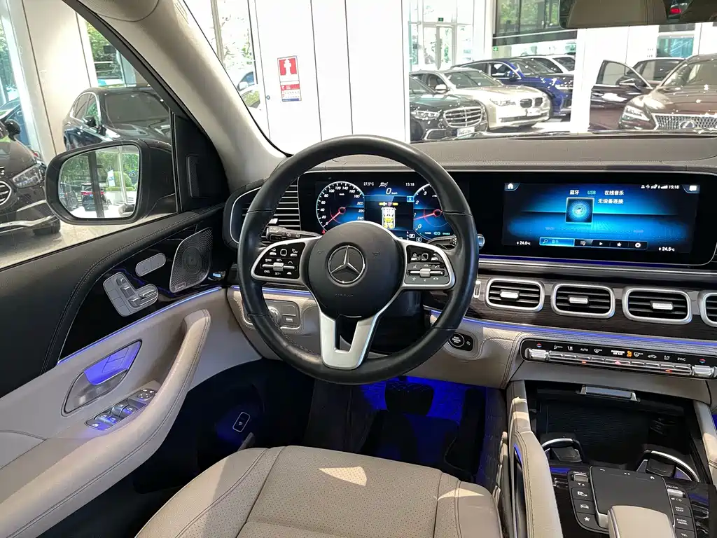 Mercedes-Benz GLS — миниатюра 6