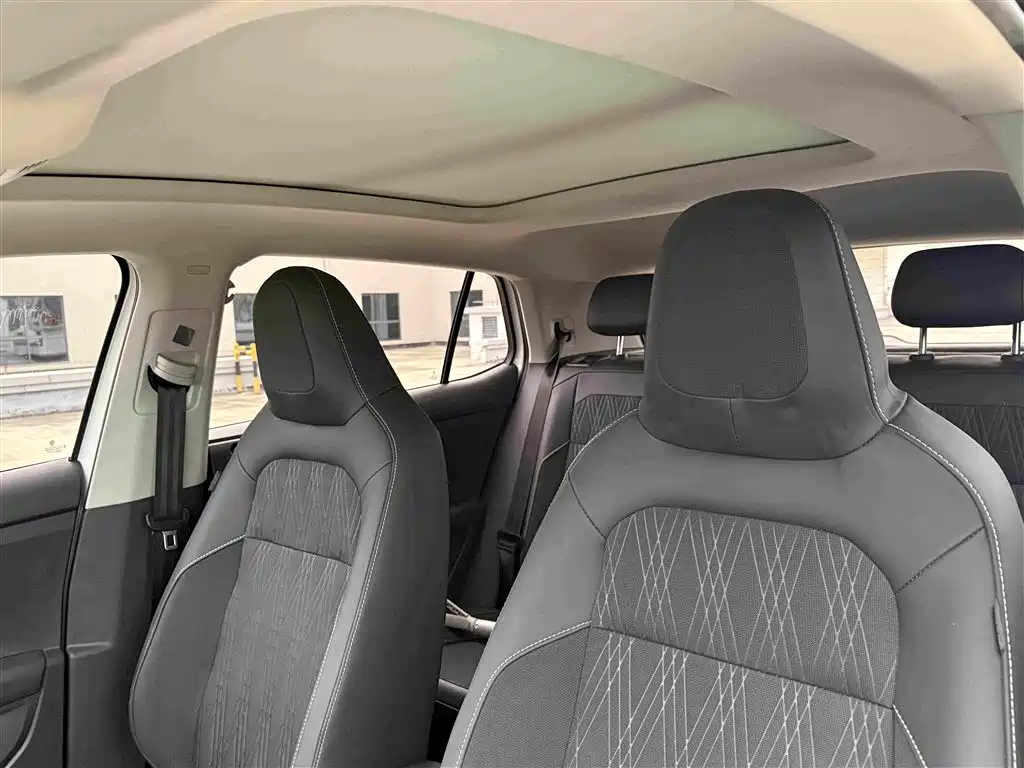 Volkswagen T-Cross — миниатюра 17