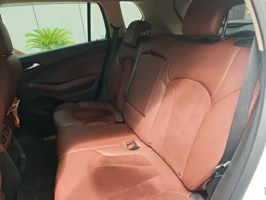 Buick Envision Plus — миниатюра 14
