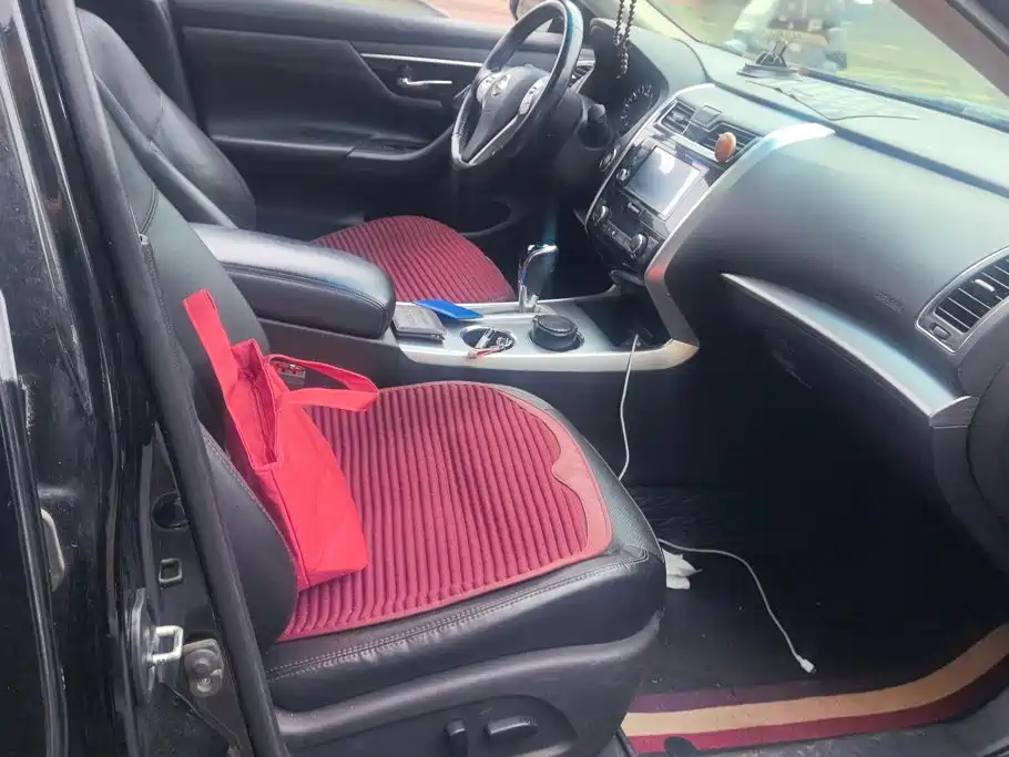 Nissan Teana — миниатюра 8