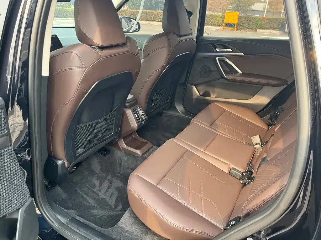 BMW X1 — миниатюра 7