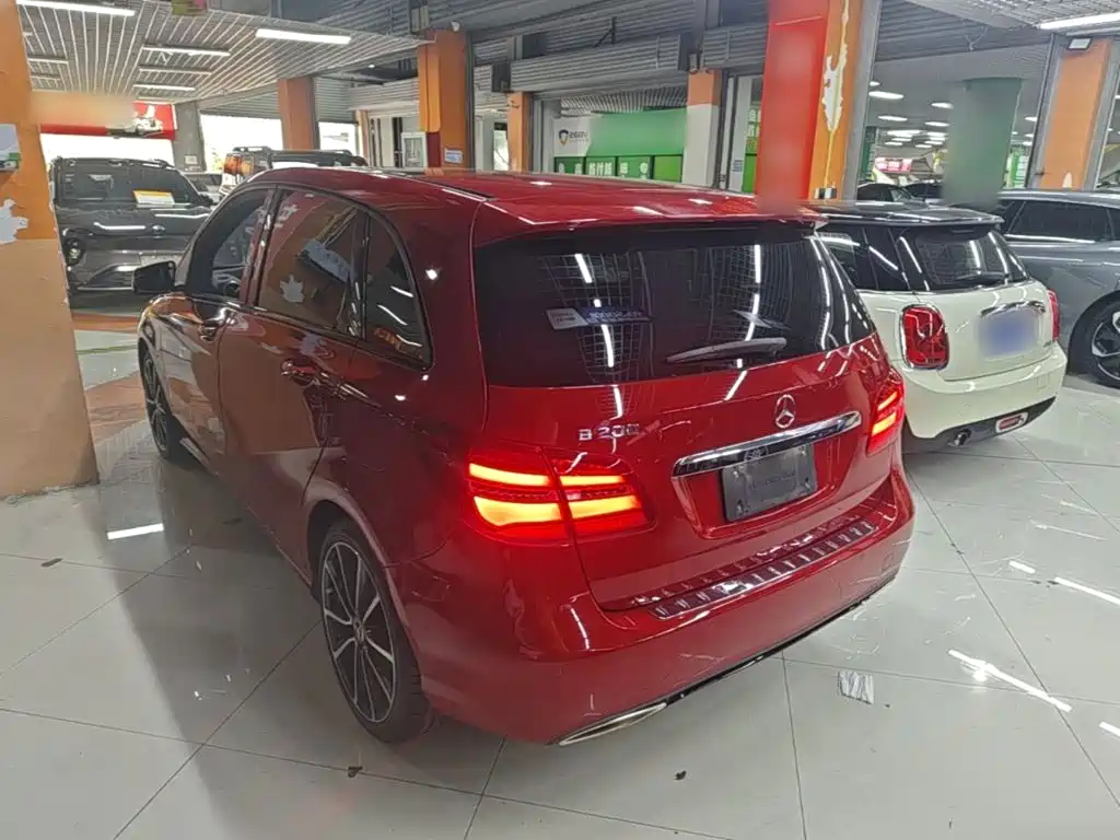 Mercedes-Benz B-Class — миниатюра 5