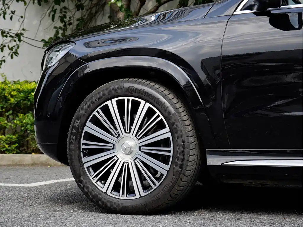 Mercedes-Benz GLS — миниатюра 7