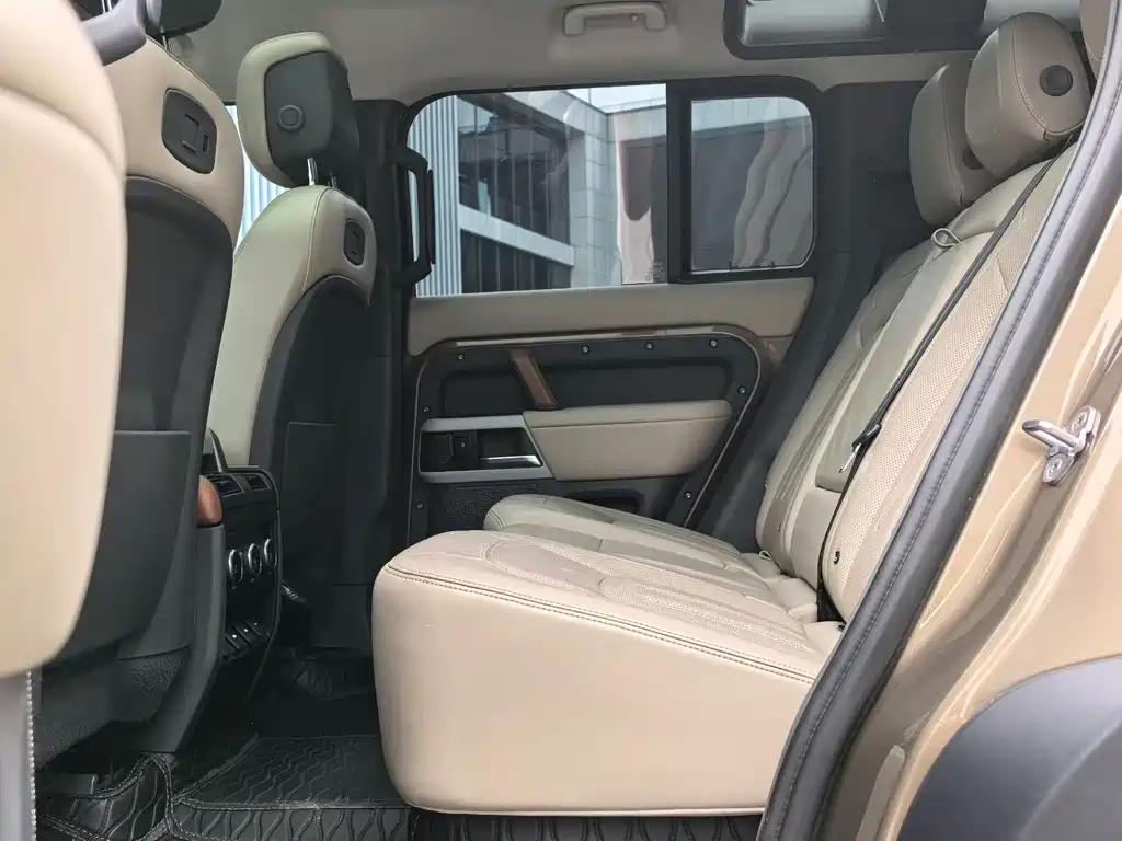 Land Rover Land Rover Defender 2020 110 P400 HSE