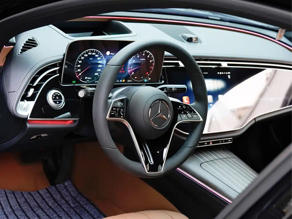 Mercedes-Benz E-Class — миниатюра 10