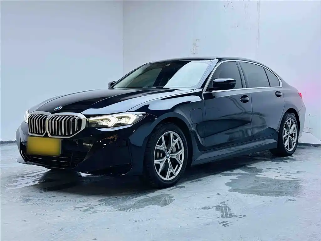 BMW i3 2024 eDrive 35 L