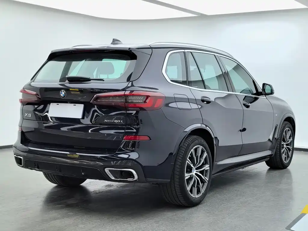 BMW X5 2021 xDrive40i M Sport