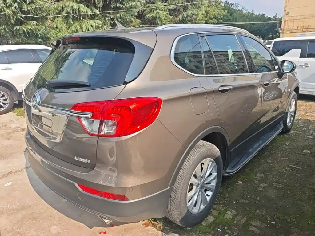 Buick Envision Plus — миниатюра 7