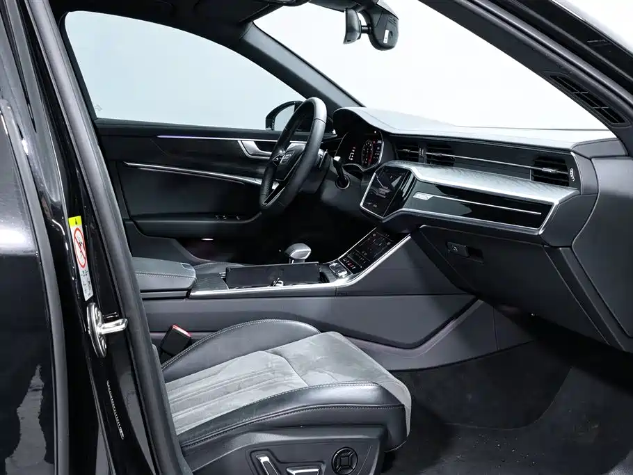 Audi A6L — миниатюра 7