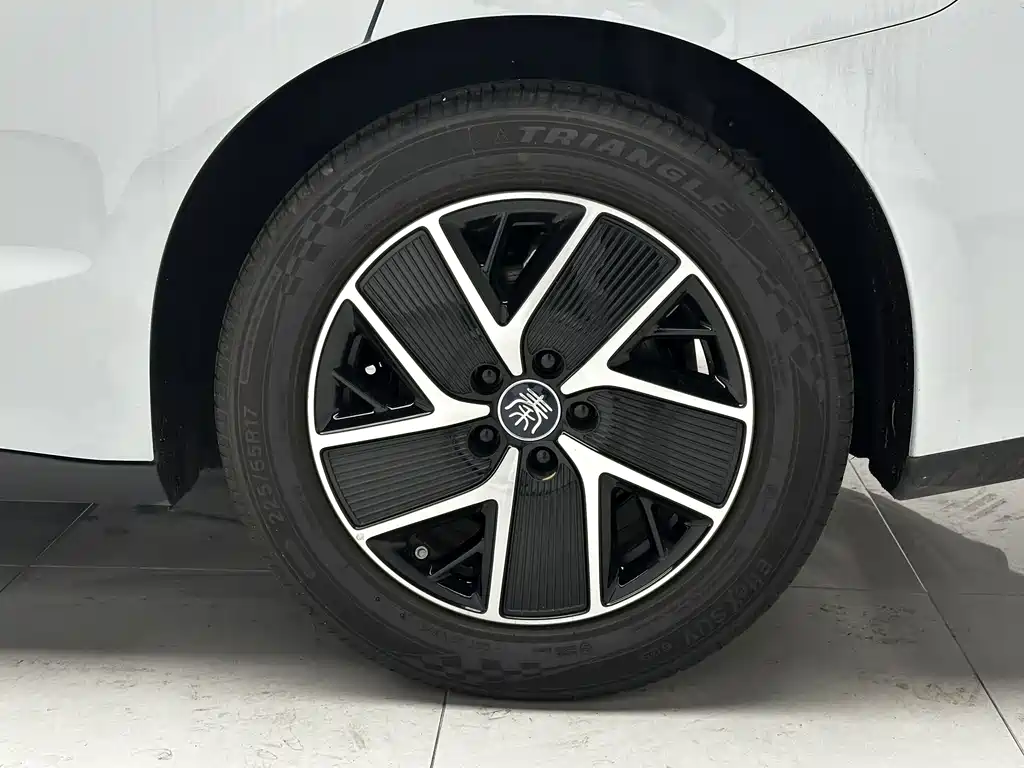 BYD Qin L — миниатюра 14