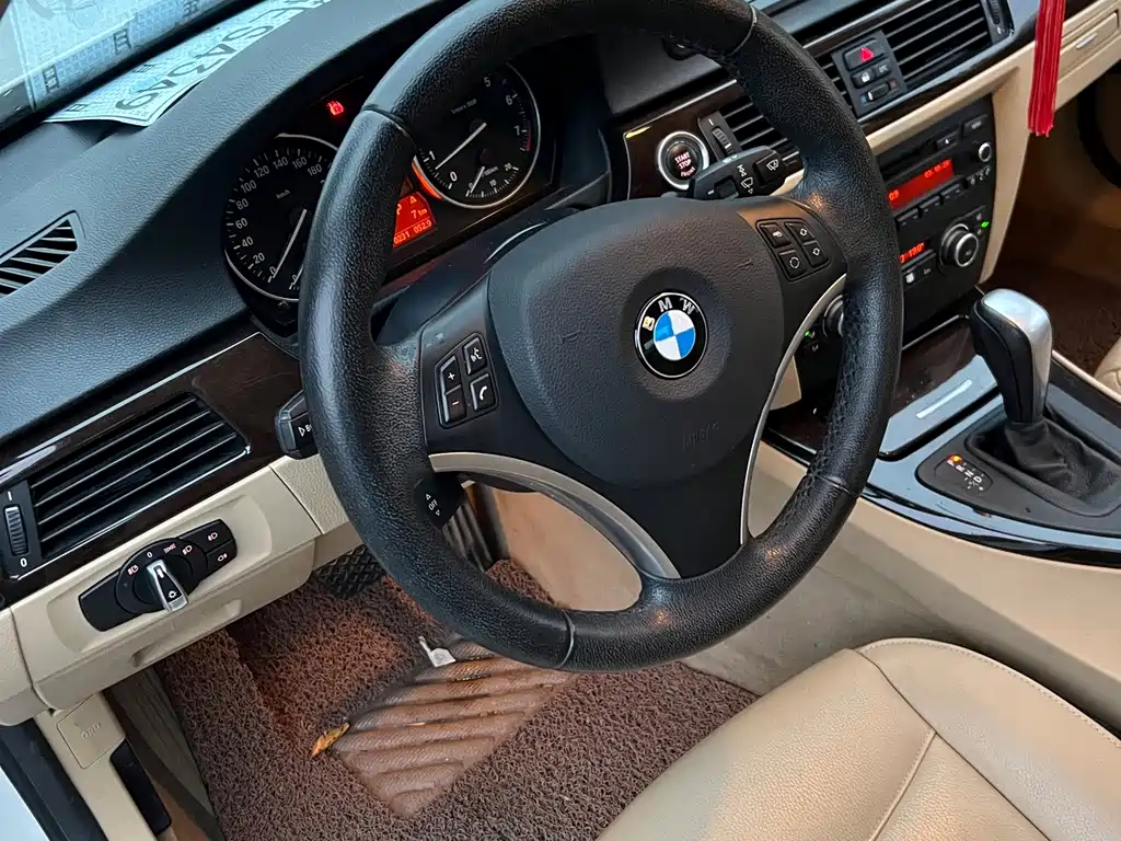 BMW 3 Series — миниатюра 6