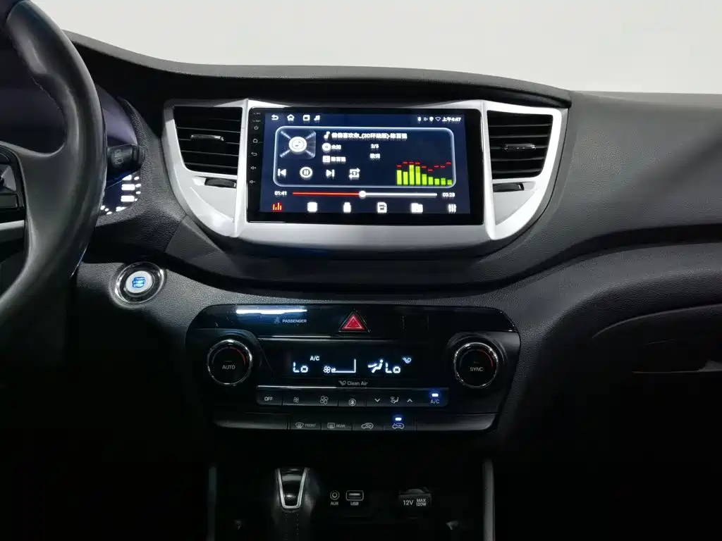 Hyundai Tucson — миниатюра 12